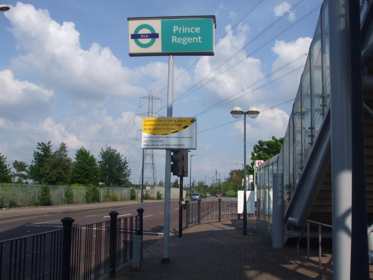 Stunning Four Bedroom House Close To Excel, O2 & Central London With Free Parking Exterior photo